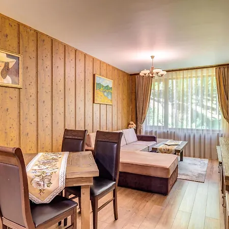 Апартамент борчето Forest Glade- Пампорово